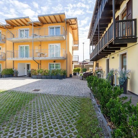 Residence Desiree Riva del Garda Exterior foto
